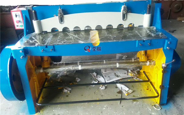 剪板機(jī) 剪板機(jī)