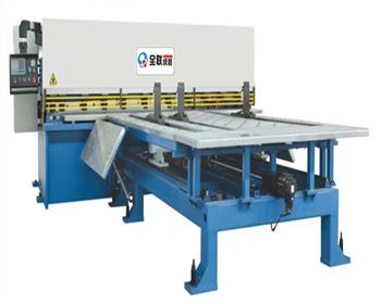 數控前送料剪板機